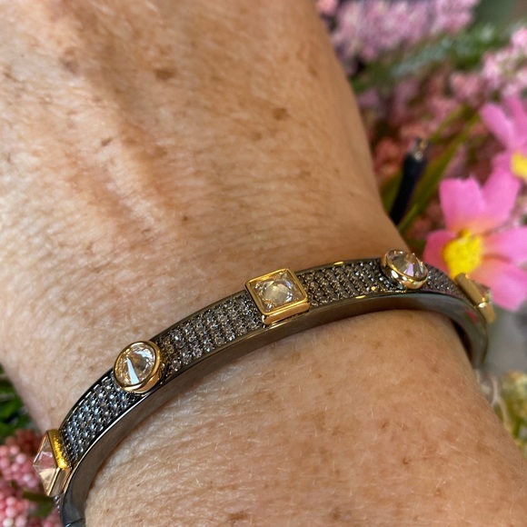 NWT BAUBLE HIGH POLISHED HEMATITE GOLD ACCENT DESIGNER INSPIRED PAVED CZ - Picture 16 of 16